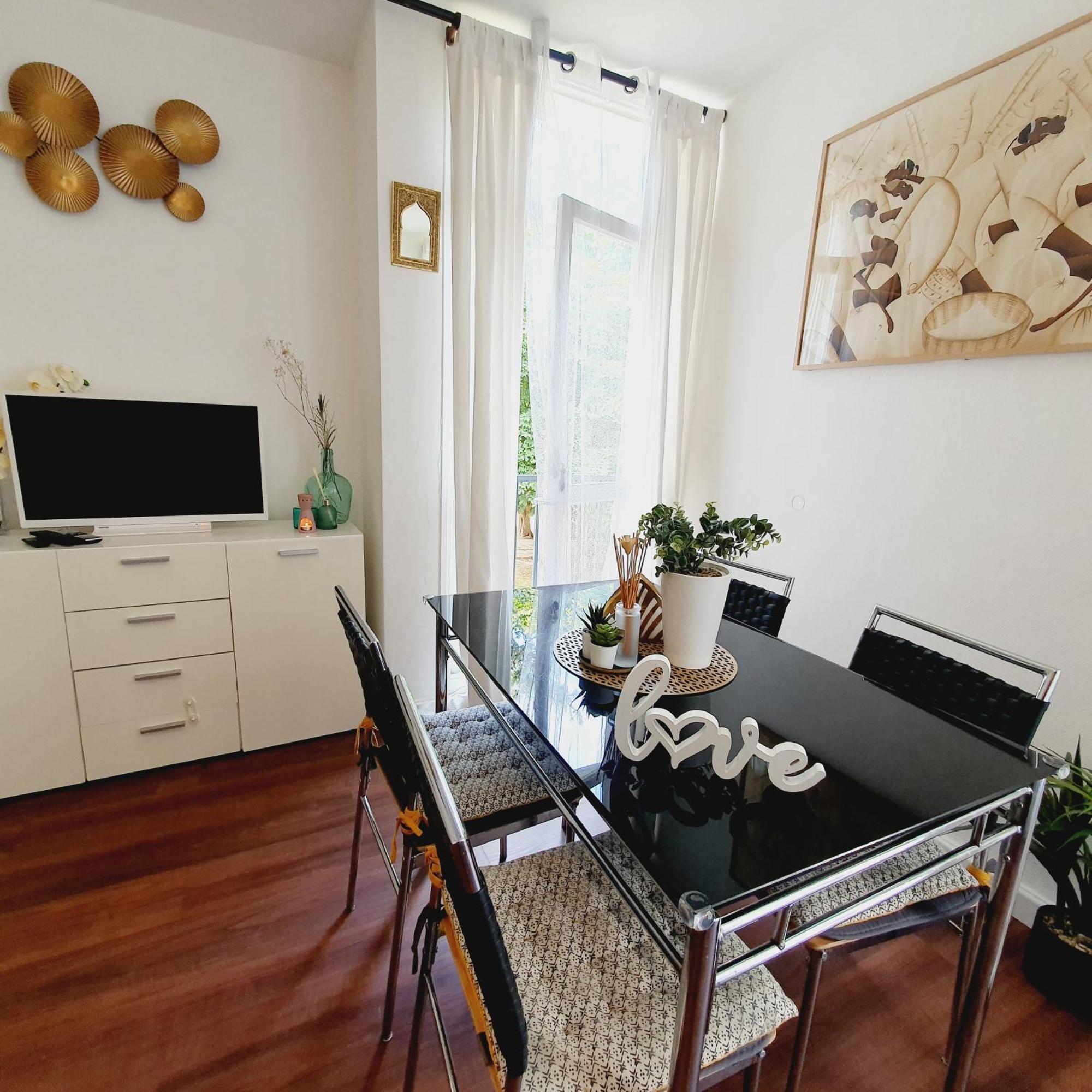 Sejour Cosy Pres De Paris T3 Cuisine Ouverte Et Bar Ris-Orangis Dış mekan fotoğraf