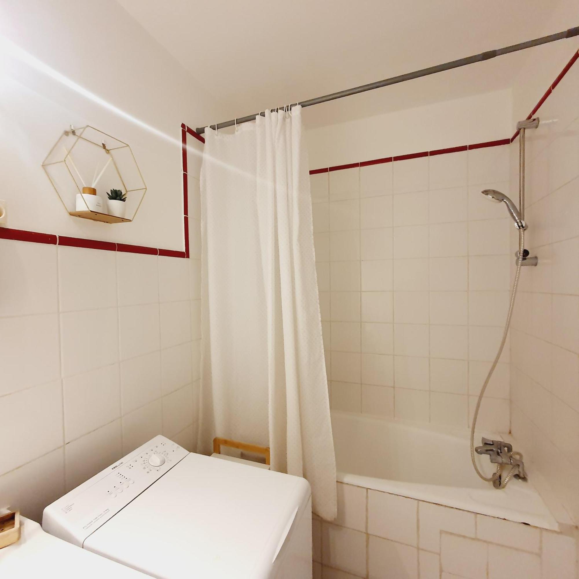 Sejour Cosy Pres De Paris T3 Cuisine Ouverte Et Bar Ris-Orangis Dış mekan fotoğraf